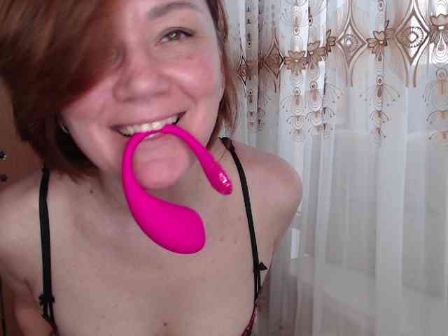 Julia99 webcam