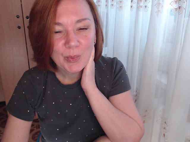 Julia99 webcam
