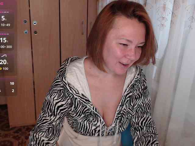 Julia99 webcam