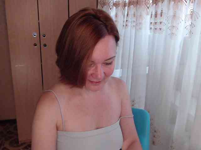 Julia99 Live Webcam on BongaCams