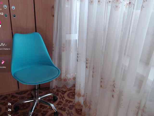 Julia99 webcam