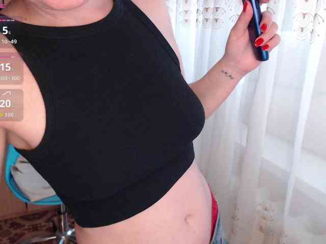 Julia99 webcam
