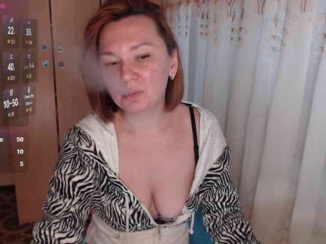 Julia99 webcam