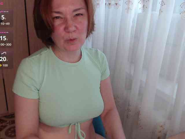 Julia99 webcam