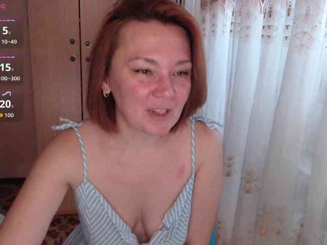Julia99 webcam