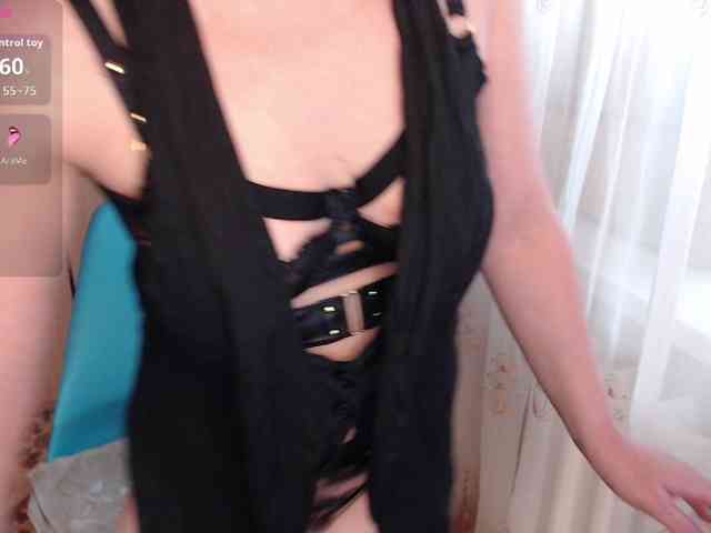 Julia99 webcam