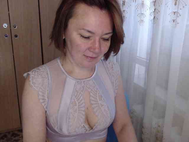 Julia99 webcam