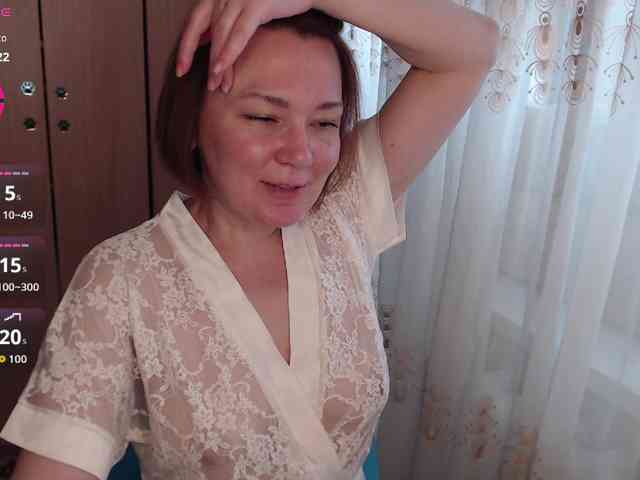 Julia99 webcam