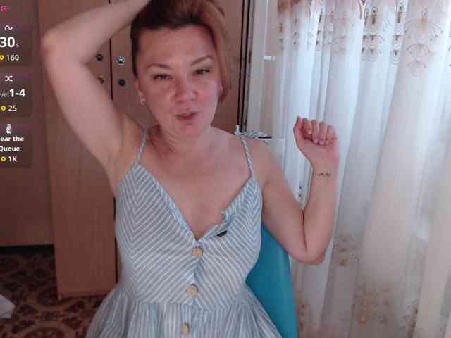 Julia99 webcam
