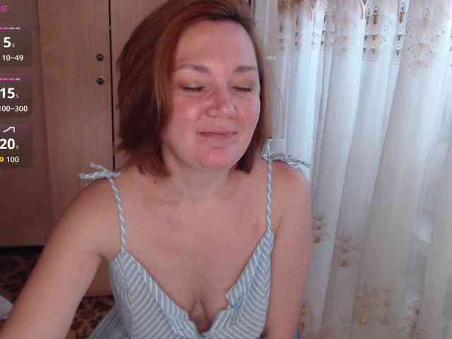 Julia99 webcam