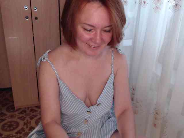 Julia99 webcam