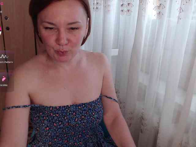 Julia99 webcam