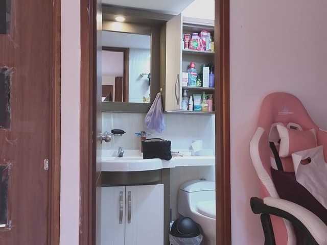 Tatiana-Blare live webcam show