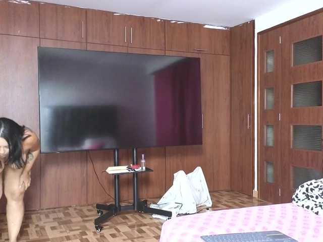 Tatiana-Blare webcam