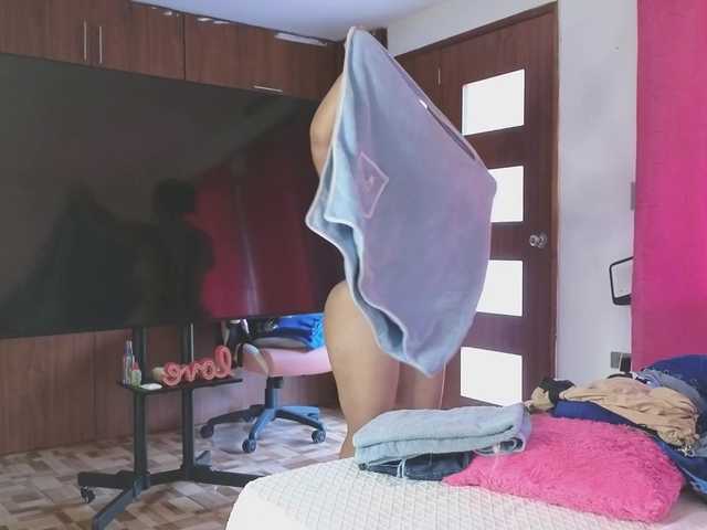 Tatiana-Blare live cam on BongaCams