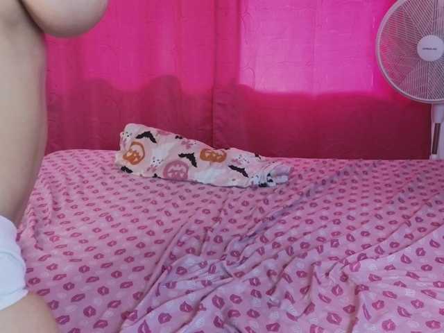 Tatiana-Blare live cam on BongaCams