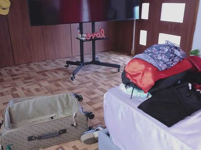 Tatiana-Blare live webcam show