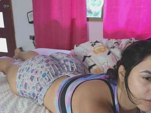 Tatiana-Blare webcam