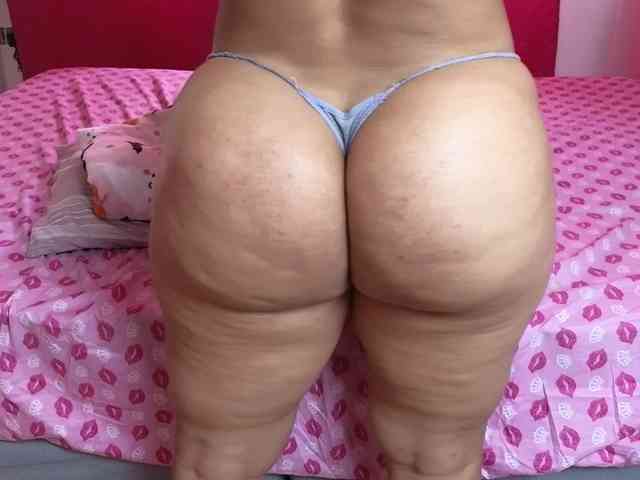 Tatiana-Blare webcam