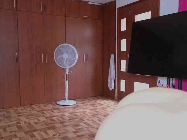 Tatiana-Blare webcam