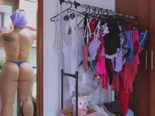 Tatiana-Blare webcam