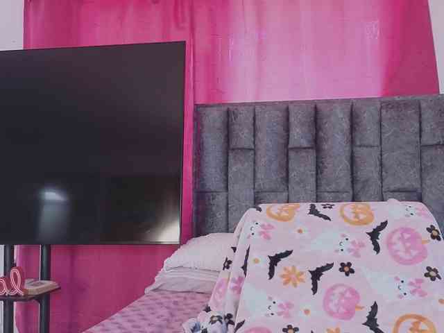 Tatiana-Blare webcam
