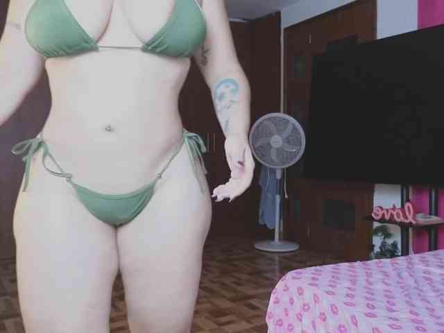Tatiana-Blare webcam