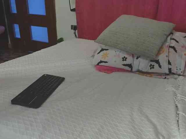 Tatiana-Blare webcam