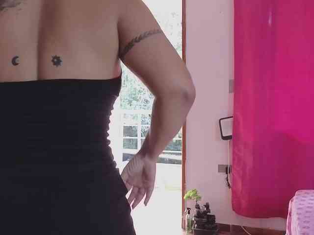 Tatiana-Blare webcam