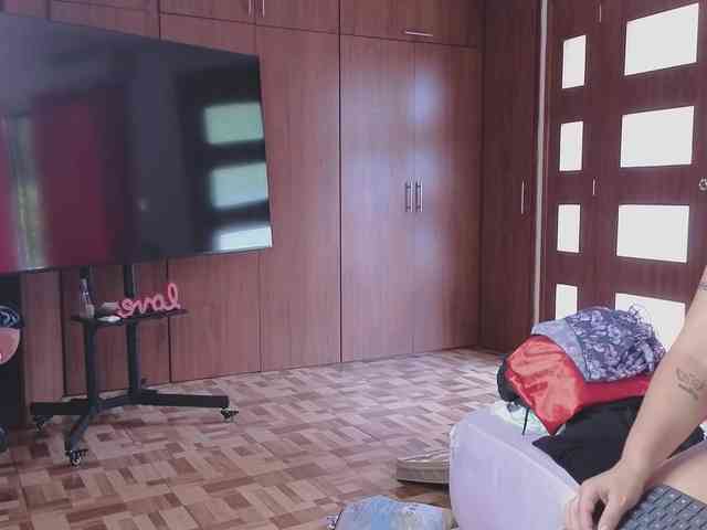 Tatiana-Blare webcam