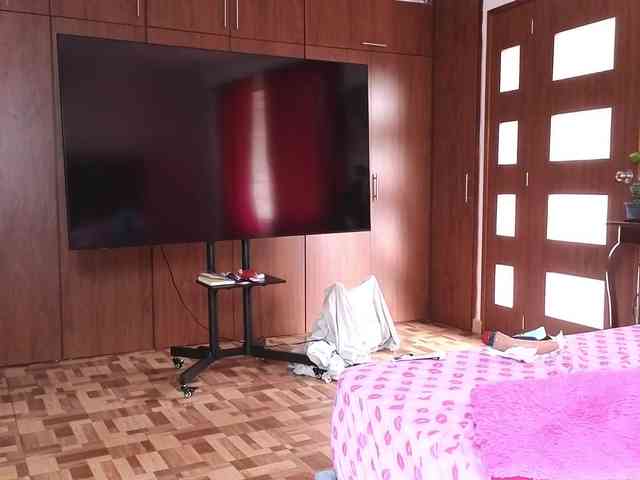 Tatiana-Blare webcam