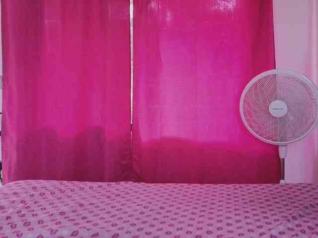 Tatiana-Blare webcam