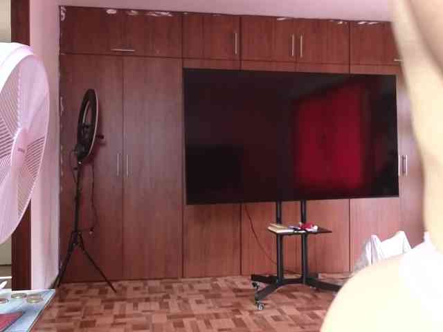 Tatiana-Blare webcam