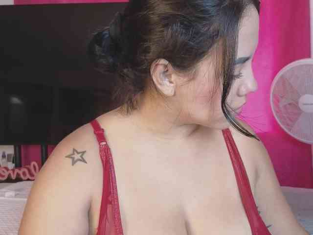 Tatiana-Blare webcam