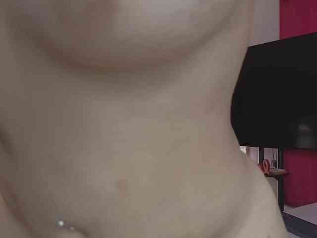 Tatiana-Blare webcam