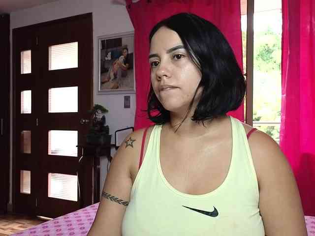 Tatiana-Blare Tatiana-Blare