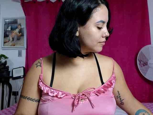 Tatiana-Blare webcam