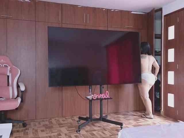 Tatiana-Blare webcam