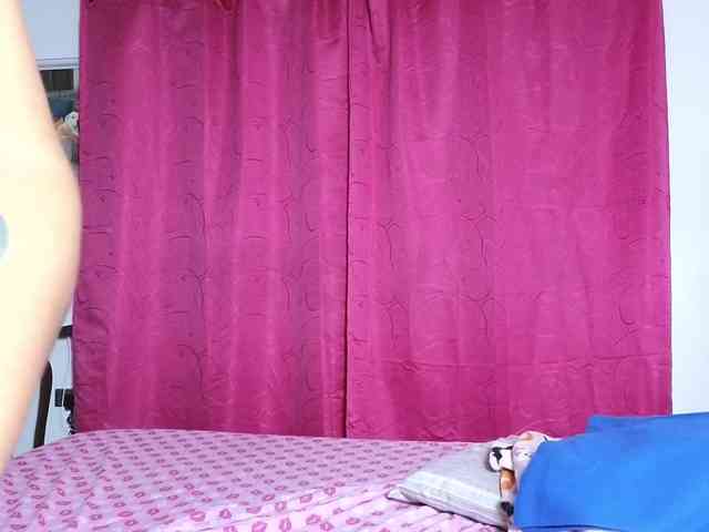 Tatiana-Blare webcam