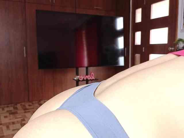 Tatiana-Blare webcam