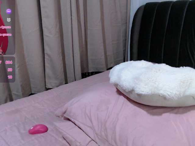 Ladiimia live cam on BongaCams