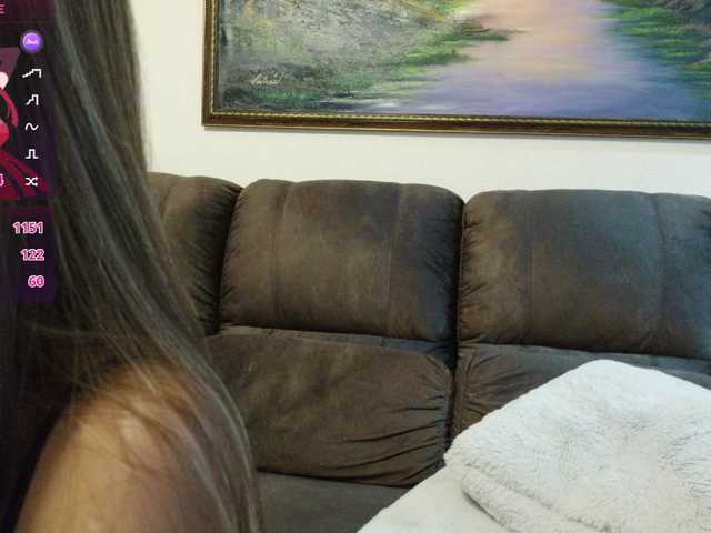 Ladiimia live cam on BongaCams