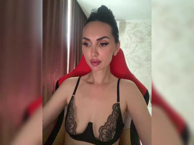 LolaFox live cam on BongaCams