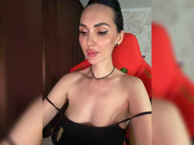 LolaFox live cam on BongaCams