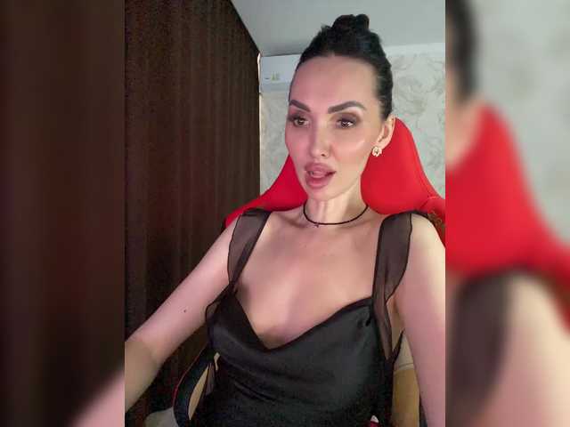 LolaFox's BongaCams show and profile