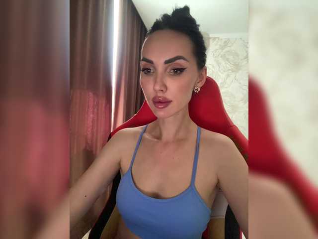 LolaFox live cam on BongaCams