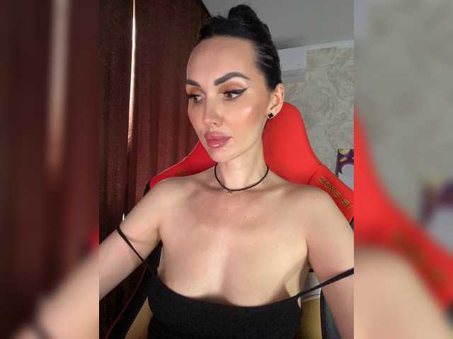 LolaFox live cam on BongaCams