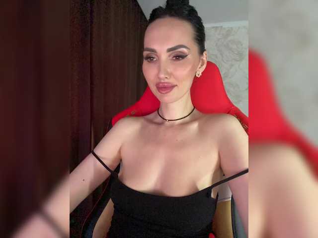 LolaFox's BongaCams show and profile