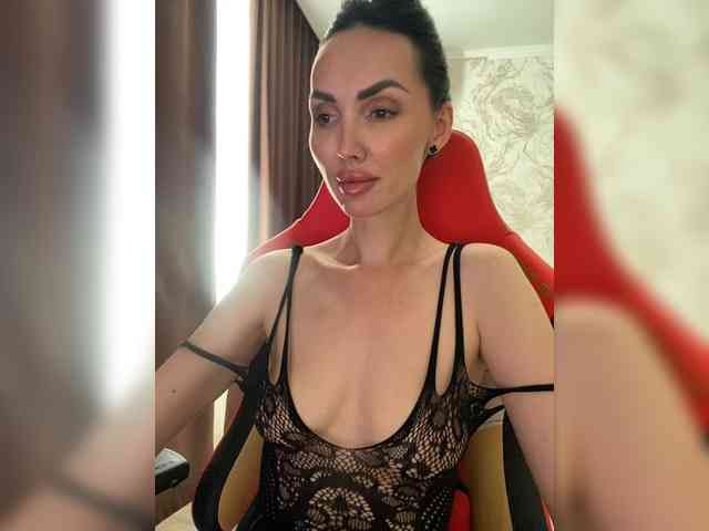LolaFox Sex Cam Show