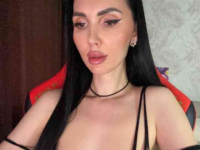 Anna-Dzhiganovna webcam